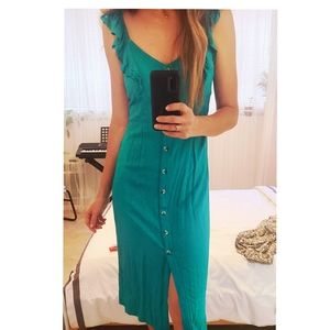 Billabong midi beautiful green color button down midi summer dress Size S/M
